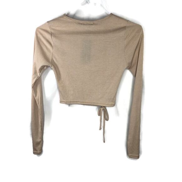 Nasty Gal Collection Stone Tie Side Ring Ribbed Crop Top Size 2 NWT - Picture 9 of 9